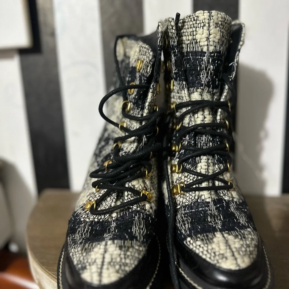 Tory Burch Black and White Women's Boots - Picture 6 of 9